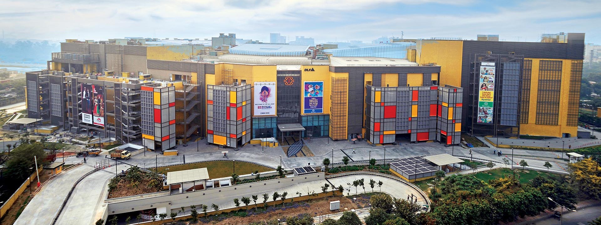 DLF mulls auction bid for Delhi mall with base price of $366 mn